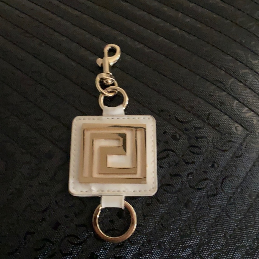 COPY - ***Like New**^Versace keychain💕🎉🎈